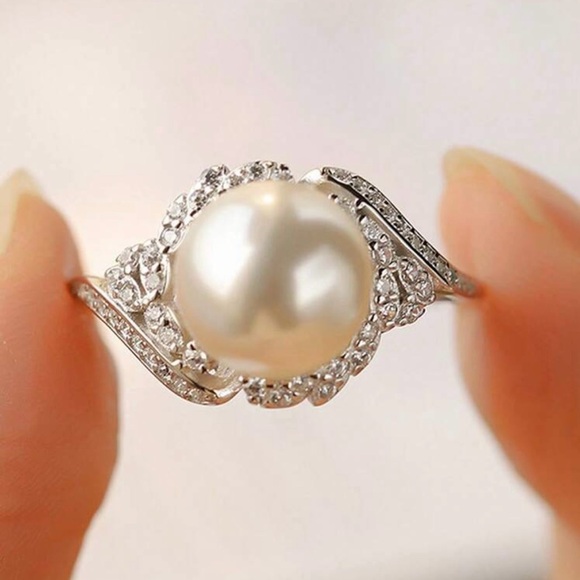 925 Sterling Silver Pearl Ring Size 7 - Picture 4 of 5